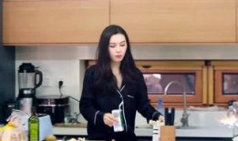 胖妞吃瓜侃娱乐